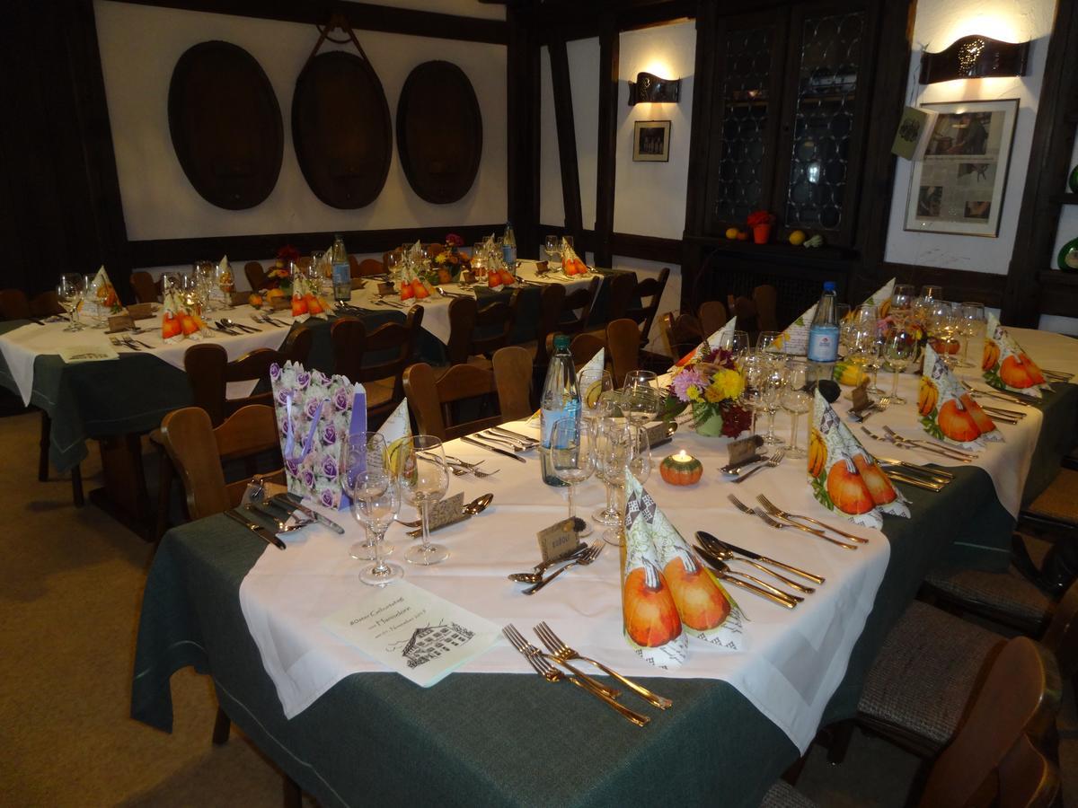 Gasthof & Hotel Goldene Krone อิปโฮเฟิน ภายนอก รูปภาพ